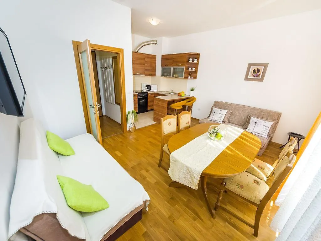 Apartament Populare Charming Zadar