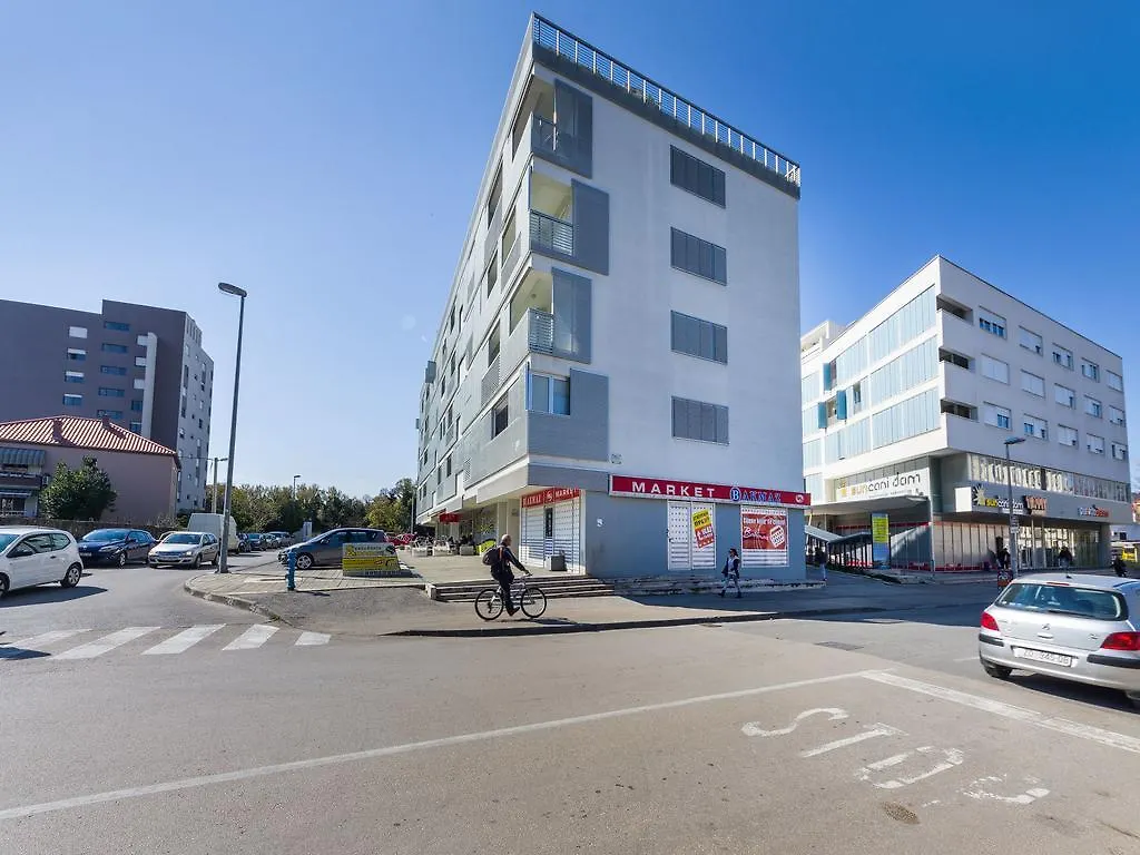 Apartament Populare Charming Zadar