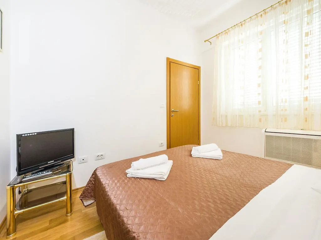 Apartament Populare Charming Zadar