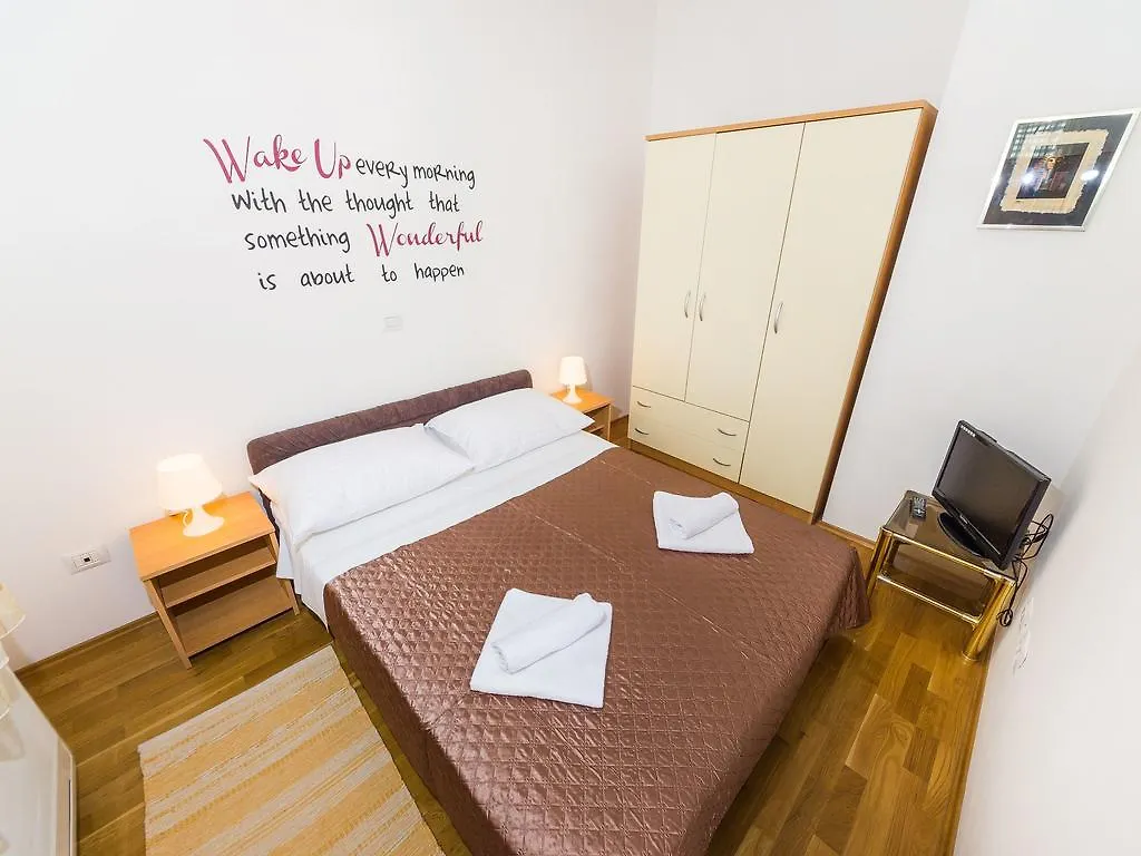 Apartament Populare Charming Zadar