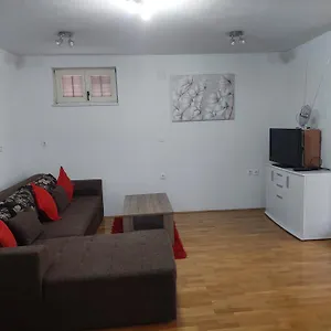 Ivana Diklo Apartament